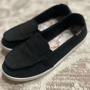 Woman’s Roxy slip ons
